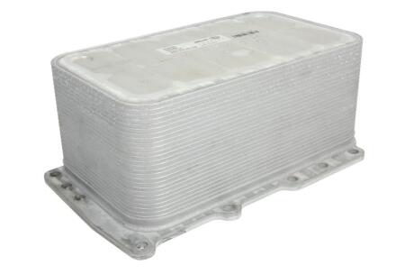 Охолоджувач мастила MAHLE / KNECHT CLC 207 000P
