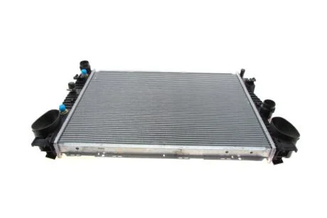 Радіатор охолодження MAHLE / KNECHT CR302000S