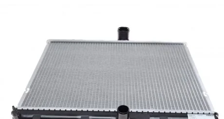 Радіатор охолодження MAHLE / KNECHT CR 889 000S