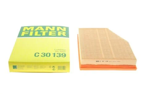 Фільтр повітряний BMW 5(E60E61) 520i E6061 M5254B22 MANN C 30 139