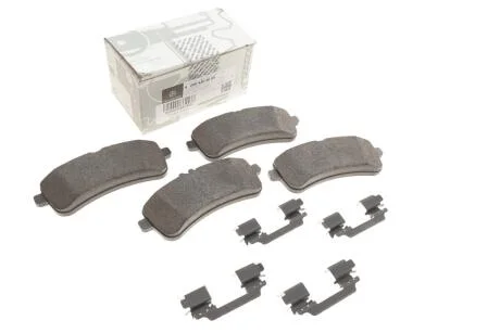 Комплект тормозных колодок MERCEDES-BENZ 0004204604