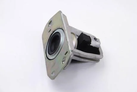 Подушка двигуна (передня) Trafic/Vivaro 1.9dCi 01- Пр. Metalcaucho 04453