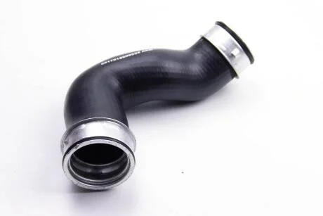 Патрубок интеркулера левый задний VW Transporter V 2.5TDI 2003- Metalcaucho 09532