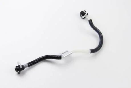 Трубка топливная от насоса до клапана OM611 00- Metalcaucho 92104