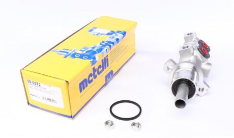 Цилиндр тормозной (главный) Renault Master/Opel Movano 1.9/2.5dCi 03-06 (+ABS) Metelli 05-0572