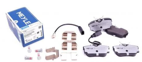 Комплект гальмівних колодок з 4 шт. дисків MEYLE 025 232 2417/PD