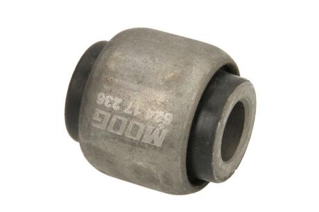 Сайлентблок заднього важеля FORD MONDEO V FORD USA MUSTANG 1.0-5.2 09.12- MOOG FD-SB-15215