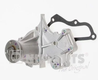 Водяной насос NIPPARTS J1518005