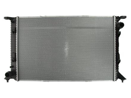 Радиатор системы охлаждения NISSENS 60319