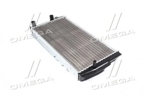 Радиатор охлаждения двигателя AUDI 100/200 76- 1.9-2.5 (570x310) NISSENS 604551