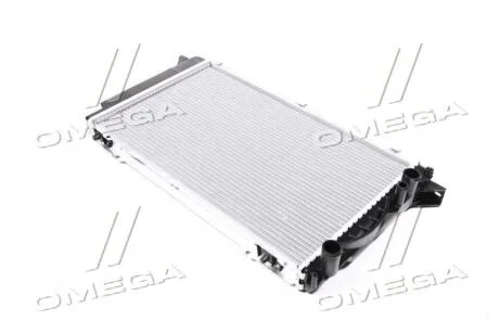 AUDI Радіатор охолодження двиг. 80 B4 4 CYL. (91-) (596x359x32) NISSENS 60465A