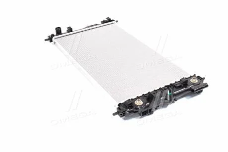 Радіатор системи охолодження NISSENS 61707