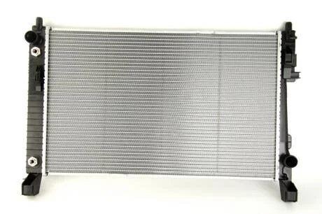 Радіатор системи охолодження NISSENS 62799A