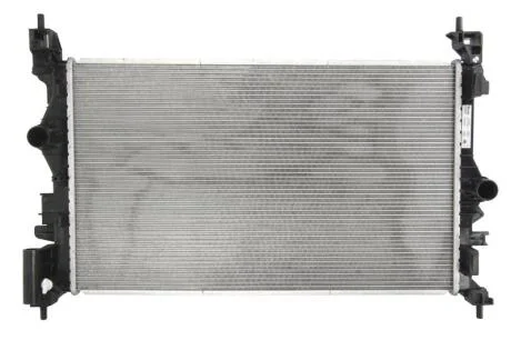 Радiатор NISSENS 630783