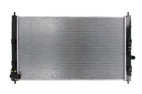Радиатор, охлаждения дивгателя NISSENS 636032