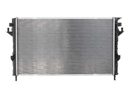 Радіатор, система охолодження двигуна NISSENS 637666