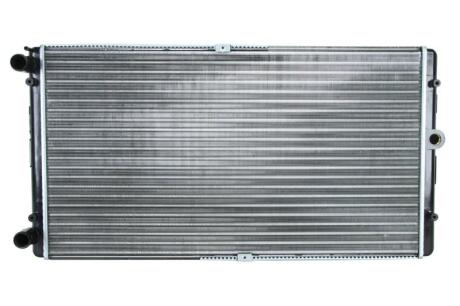 Радиатор системы охлаждения NISSENS 65301