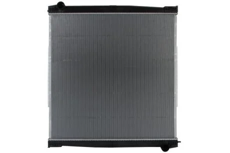 Радіатор охолоджування / РАДИАТОР SCANIA BUS 95- 920X920X40 NISSENS 67282
