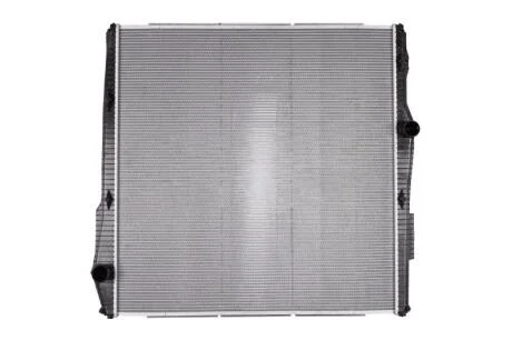Радіатор NISSENS 672910