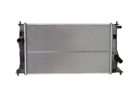 Радиатор охлаждения двигателя MAZDA 5 05- 1.8/2.0/D (650x376) NISSENS 68503