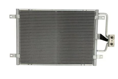 Конденсер RENAULT MEGANE I 95- NISSENS 94323