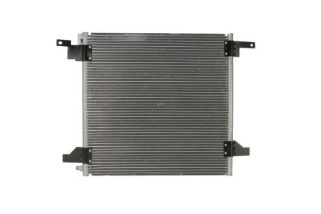 Конденсер кондиціонера NISSENS 94390