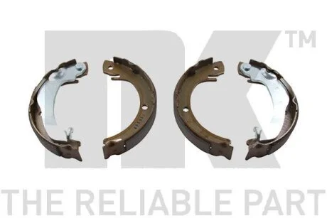 Комплект тормозных колодок, стояночная тормозная система NK 2745786