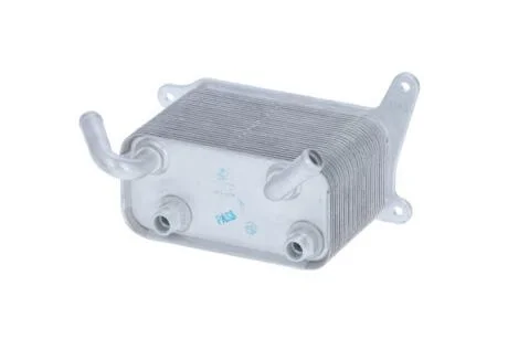 Радиатор охлаждения двигателя NRF 31747