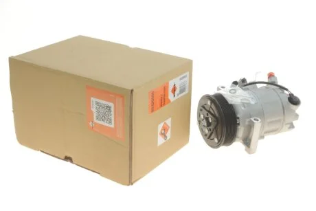 Компрессор кондиционера RENAULT Scenic 1.6D 11- NRF 320055
