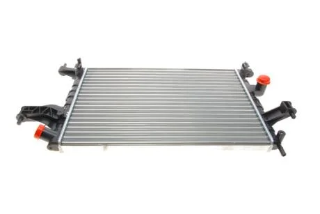 Радиатор охлаждения двигателя OPEL Combo 01- NRF 519596