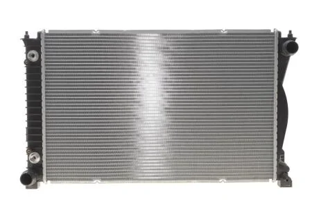 Радиатор охлаждения двигателя NRF 53023