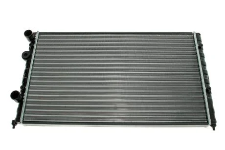Основний радіатор Seat Cordoba 1.8, 2.0 93-99, Ibiza 1.6, 2.0 95-// VW Caddy II 1.9d 95-04, Polo 1.6i,1.9d 95-01 NRF 58093