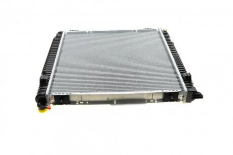 Радиатор охлаждения MERCEDES GW-CLASS W 463 (89-) NRF 59323