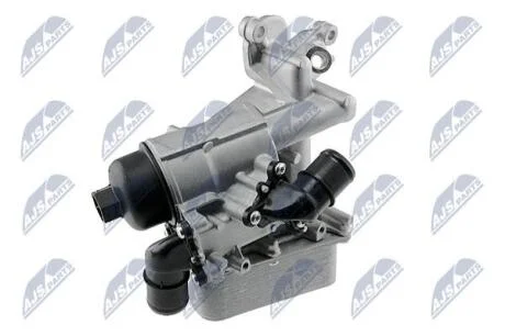 Масляний радіатор з корпусом масл. фільтра Qashqai I,Opel Vivaro Grand Scenic II, 2.0D 08.05- NTY CCLRE004