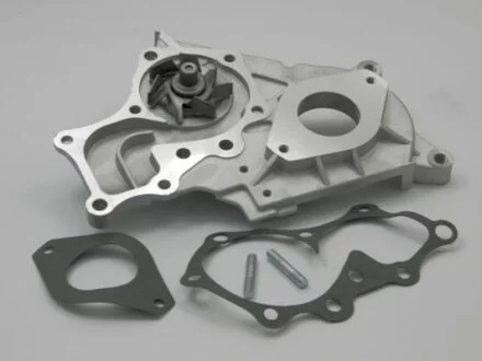 Toyota avensis 2.0d-4d помпа водяная тойота авенсис 2.0d-4d на TOYOTA NTY CPW-TY-006