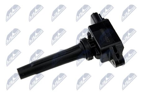 Катушка зажигания на Mazda NTY ECZMZ022