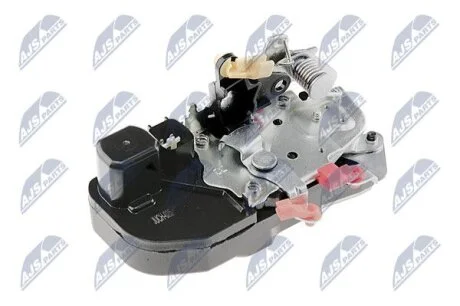 Chrysler town country привод центрального замка правый крайслер таун и кантри на CHRYSLER NTY EZCCH025