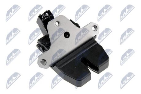 Land rover freelander 2 замок крышки багажника ленд ровер фриландер 2 на LANDROVER NTY EZCLR000