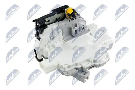 Seat altea привод центрального замка правый сиат алтеа на SEAT,VW NTY EZCVW018