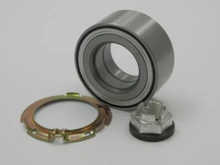 Комплект підшипника колеса передн NISSAN PRIMASTAR, OPEL VIVARO A, RENAULT TRAFIC II 1.9D/2.0/2.5D 02.01 NTY KLP-RE-020