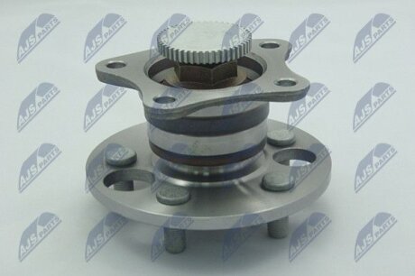 Toyota carina e ступица колеса тойота карина е NTY KLTTY039
