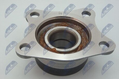 Toyota carina e ступица колеса тойота карина е на TOYOTA NTY KLT-TY-040