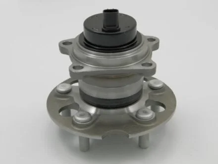 Toyota previa 2wd ступица колеса тойота превиа 2wd на TOYOTA NTY KLT-TY-073