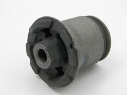 С/блок заднього ричага верх Jeep GC1999-2004 / JCh 2002- NTY ZTTCH002A