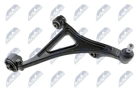 Chrysler 300c 4wd рычаг подвески передний правый крайслер 300c 4wd NTY ZWD-CH-065