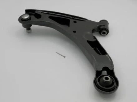 Suzuki grand vitara рычаг подвески передний правый сузуки гранд витара на SUZUKI NTY ZWDSU025