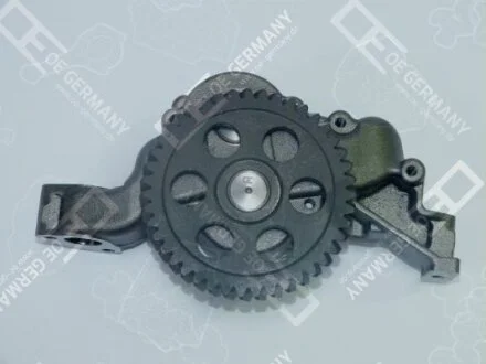 Масляный насос (OM501) (h=43мм) OE Germany 011800501001