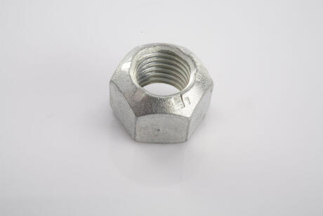 Гайка VM24 X 24 PE AUTOMOTIVE 043.057-00A