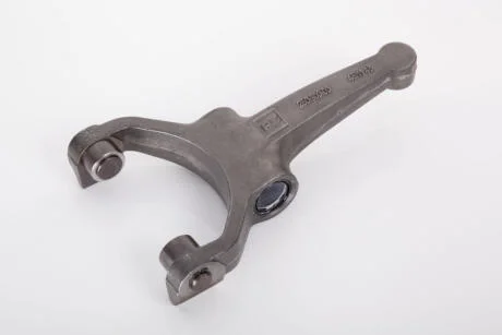 Вилка КПП / ВИЛКА СЦЕПЛЕНИЯ RENAULT PE AUTOMOTIVE 250.300-00A