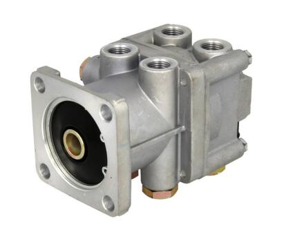 Тормозной кран Scania K113 4613150420 PNEUMATICS PN-10203